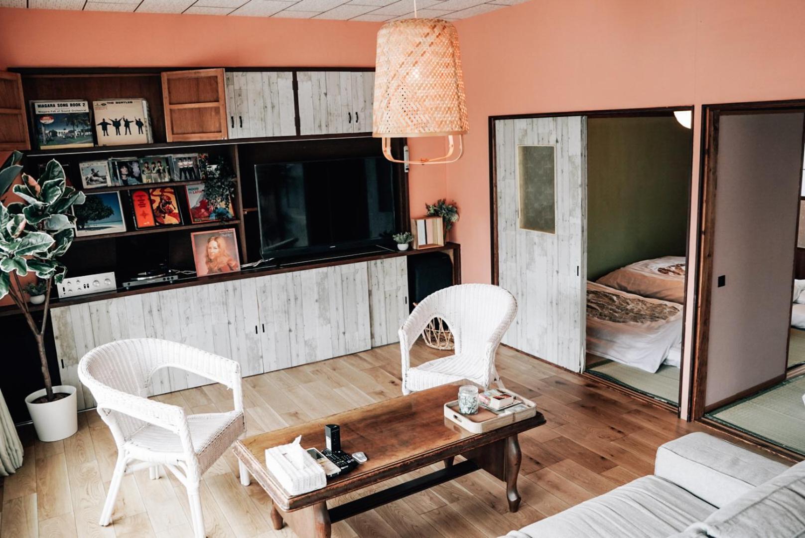 Tipy Records Inn House Одавара Экстерьер фото